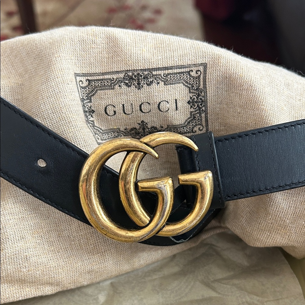Gucci Black Leather Belt with Gold GG Emblem